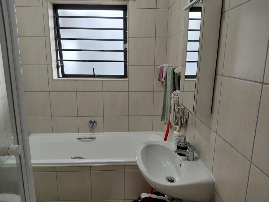 To Let 2 Bedroom Property for Rent in Parow Western Cape
